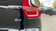 Volvo Xc40 2.0 B4P R DESIGN 5dr Auto Petrol Estate